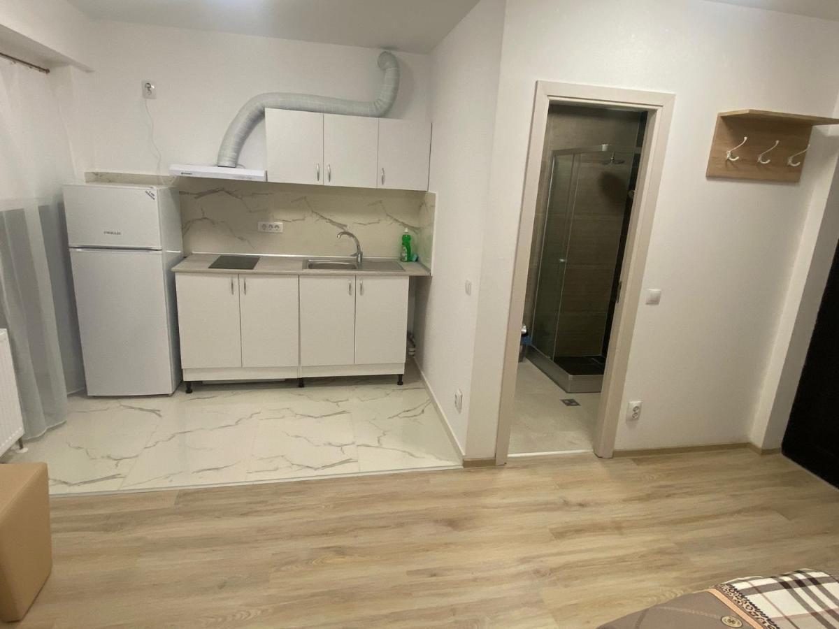 Rez Suites 雅西 外观 照片