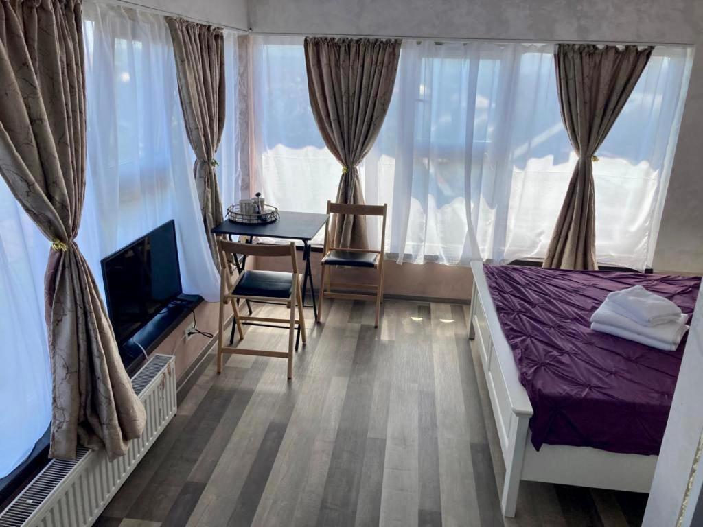 Rez Suites 雅西 外观 照片